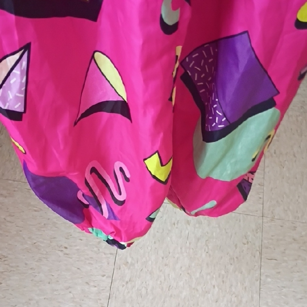 VTG 🩷Colorful Geometric Jumpsuit - Picture 5 of 6